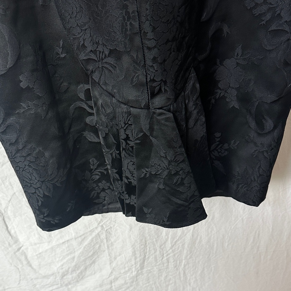 Scott McClintock Black and White Lace Mini Dress - Picture 4 of 8